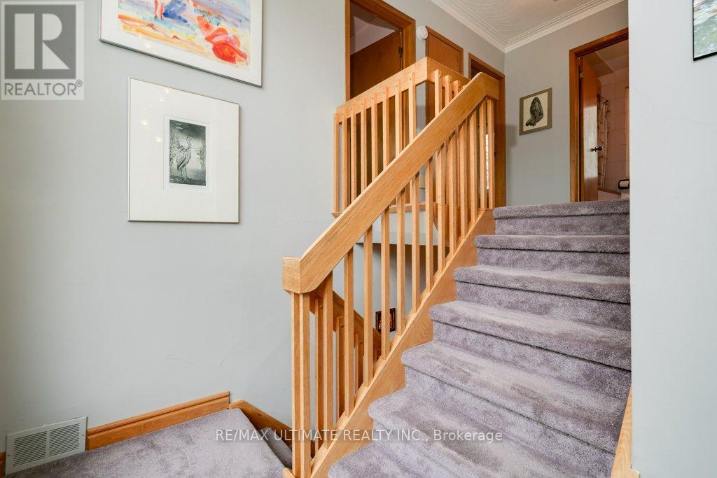 26 GRACEFIELD AVENUE