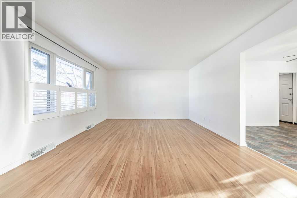 31 Arbour Crescent SE