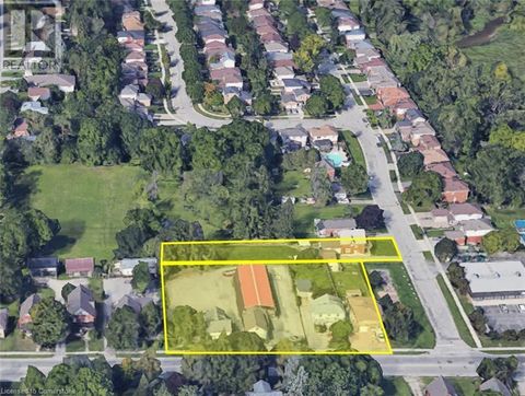 547,549,553,555 LANCASTER Street W Kitchener ON N2K1M2
