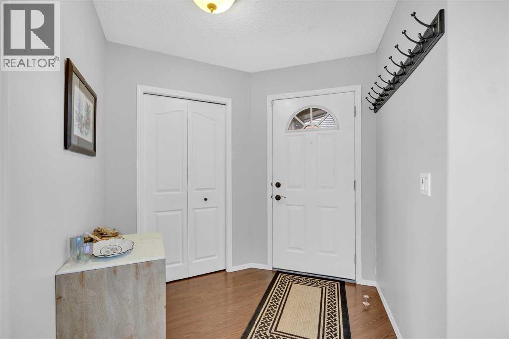 266 Cougarstone Circle SW