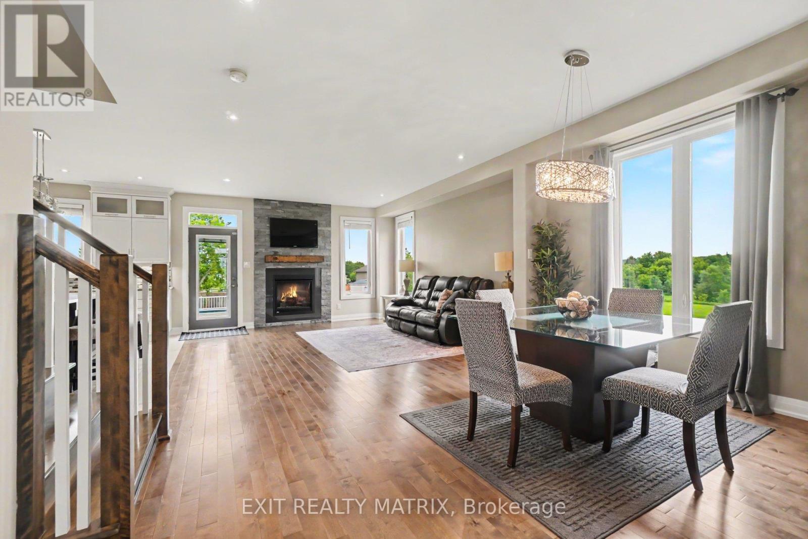 208 NELLIE STREET - Photo 3