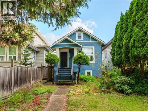 1016 TENTH AVENUE New Westminster BC V3M3H6