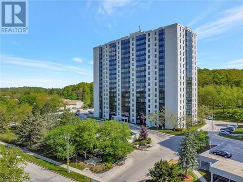 35 GREEN VALLEY Drive Unit# 909 Kitchener ON N2P2A5