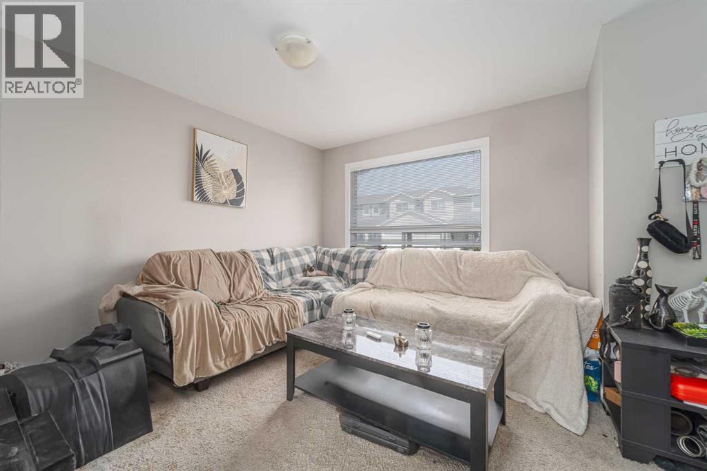 5, 221 Silkstone Road W