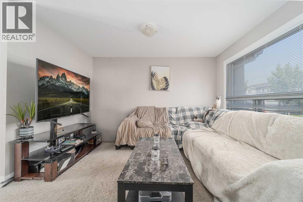 5, 221 Silkstone Road W