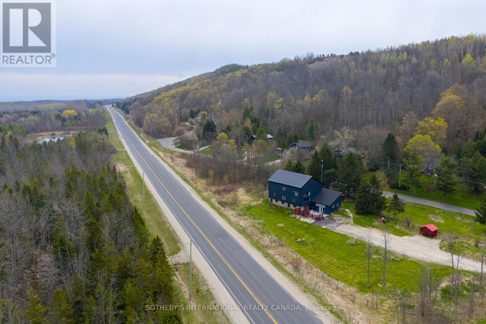 121 OLD HIGHWAY 26