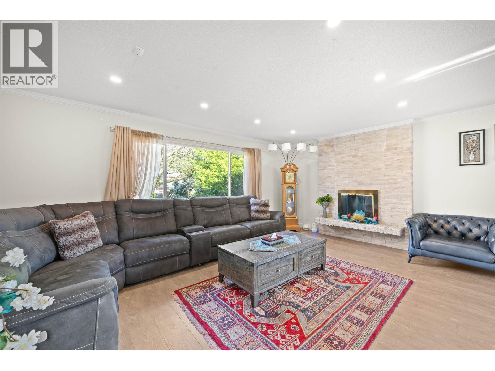 2333 KIRKSTONE ROAD