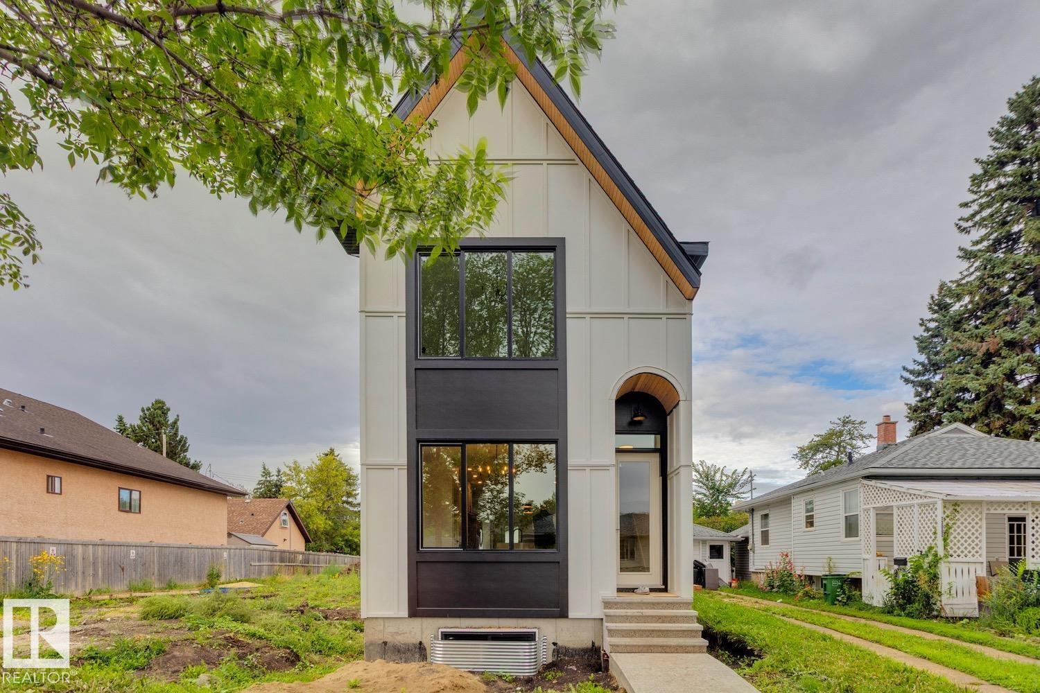 11336 130 ST NW
