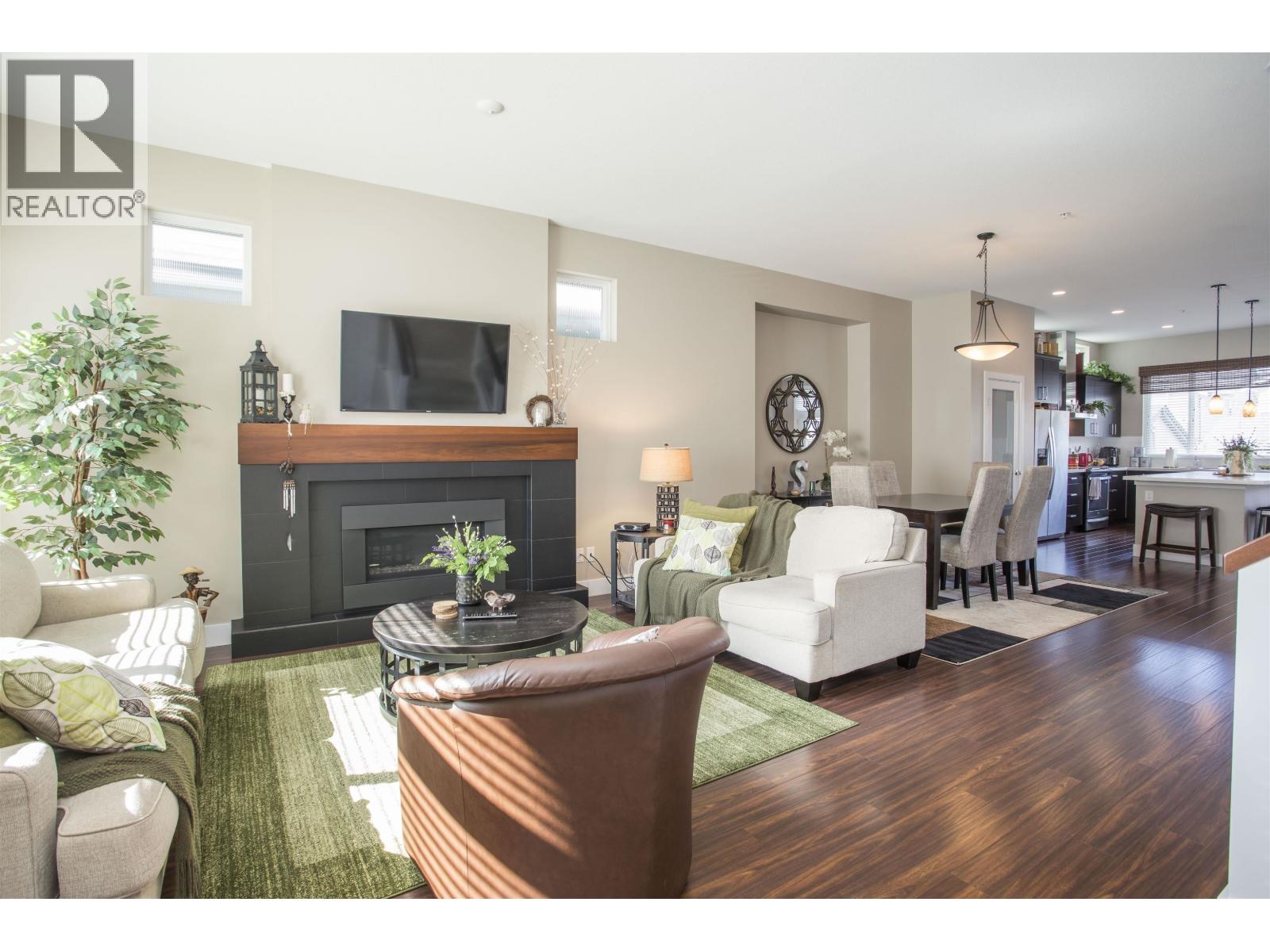 10497 ROBERTSON STREET