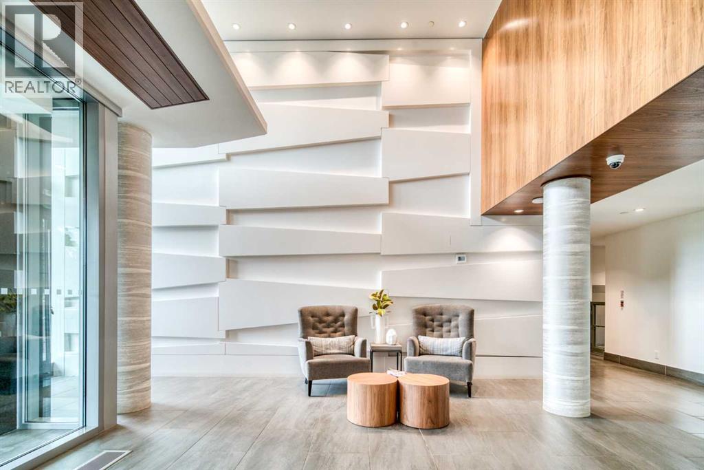 705, 1025 5 Avenue SW