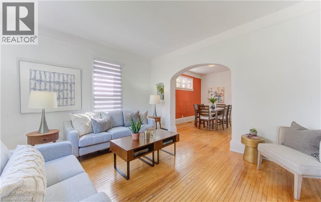 229 LANCASTER Street E