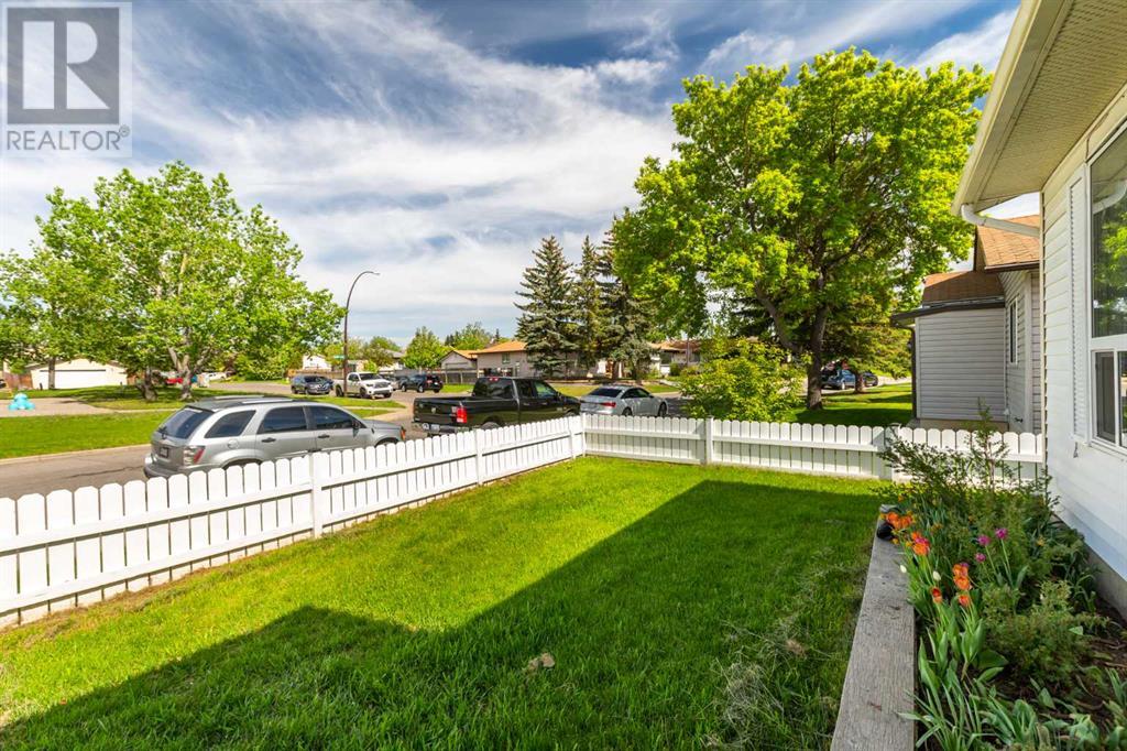 99 Abingdon Crescent NE