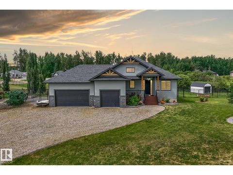 2035 Spring Lake DR Rural Parkland County AB T7X0G8