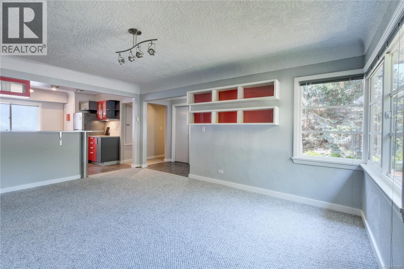 1211 Fairfield Rd