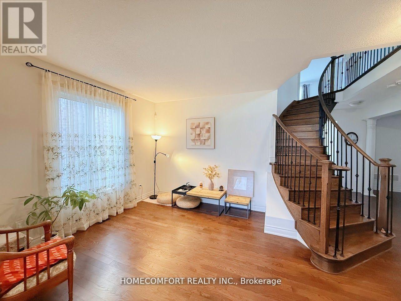 945 LANGFORD BOULEVARD