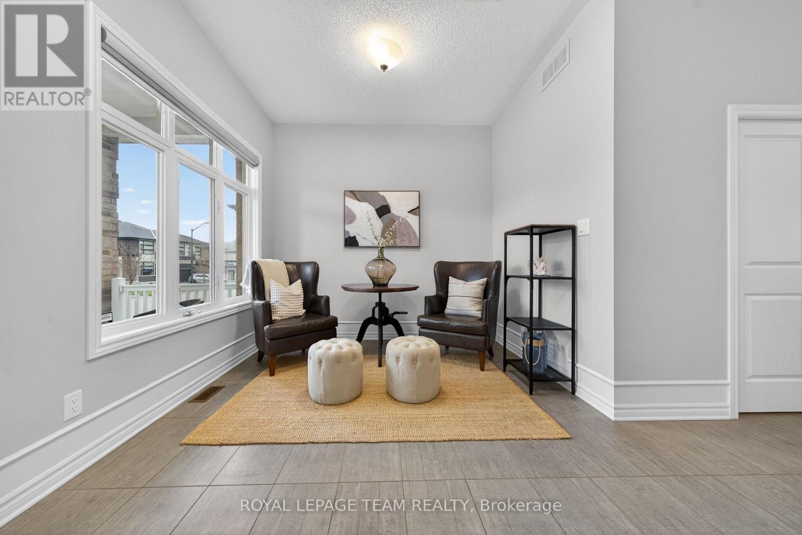 324 LONG ACRES STREET