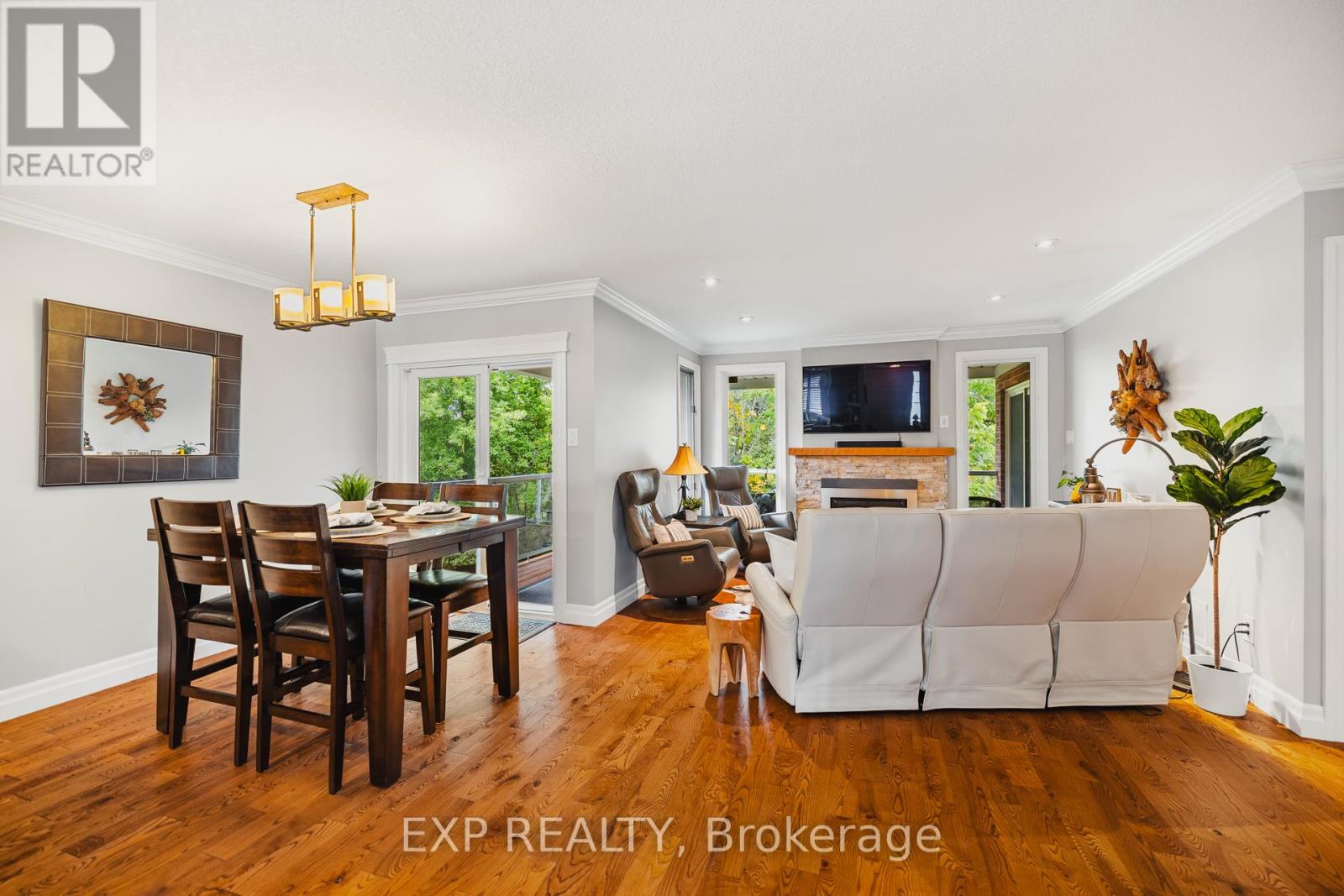 1 - 343 GEORGE STREET N