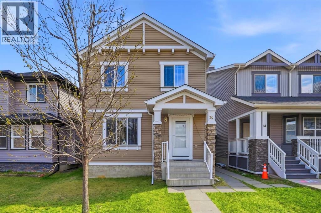 35 Saddlebrook Link NE