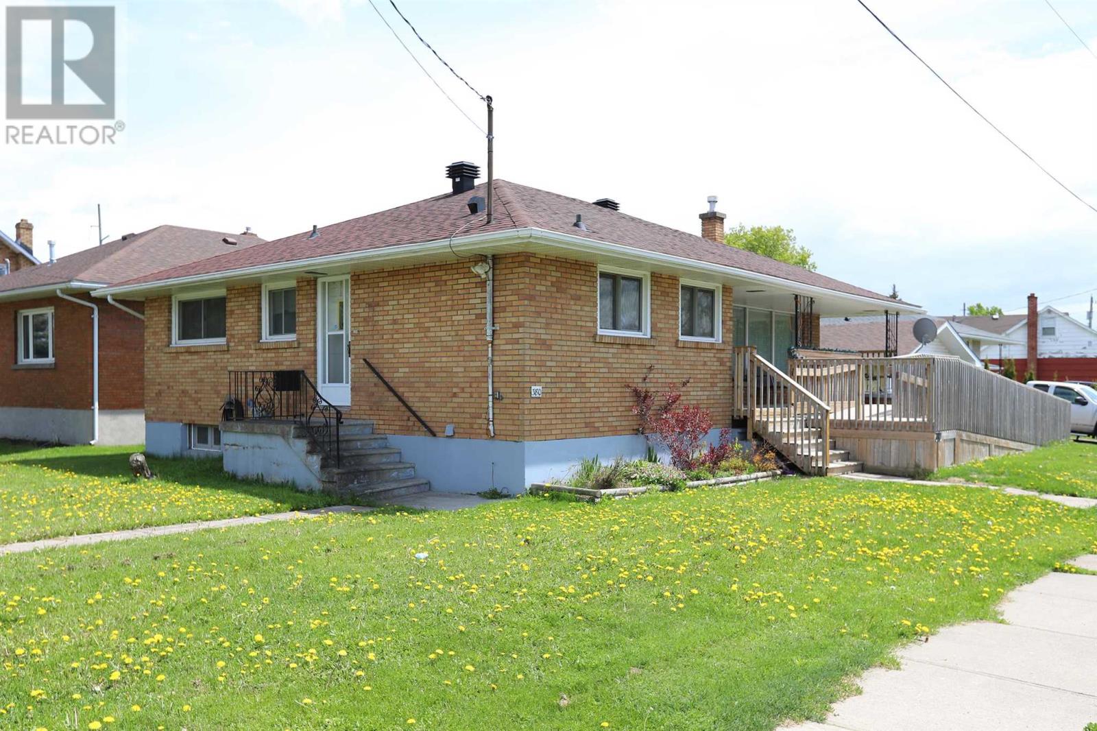 Homes for Sale Sault Ste. Marie 380 Seventh AVE