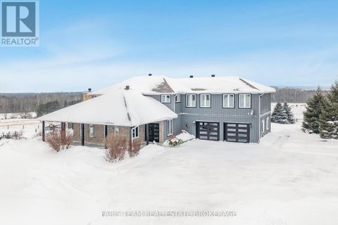 130 CONCESSION 15 W Tiny ON L9M0N8