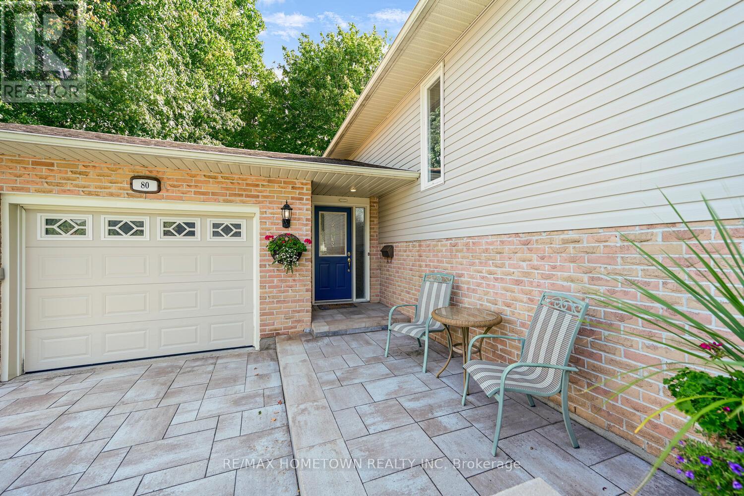 80 CAMBRIDGE CRESCENT