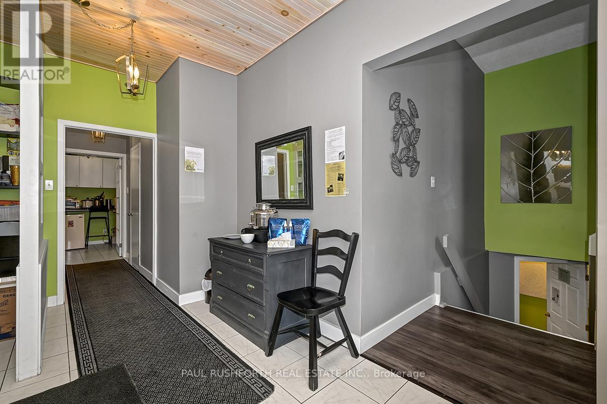 2054 ST. JOSEPH BOULEVARD