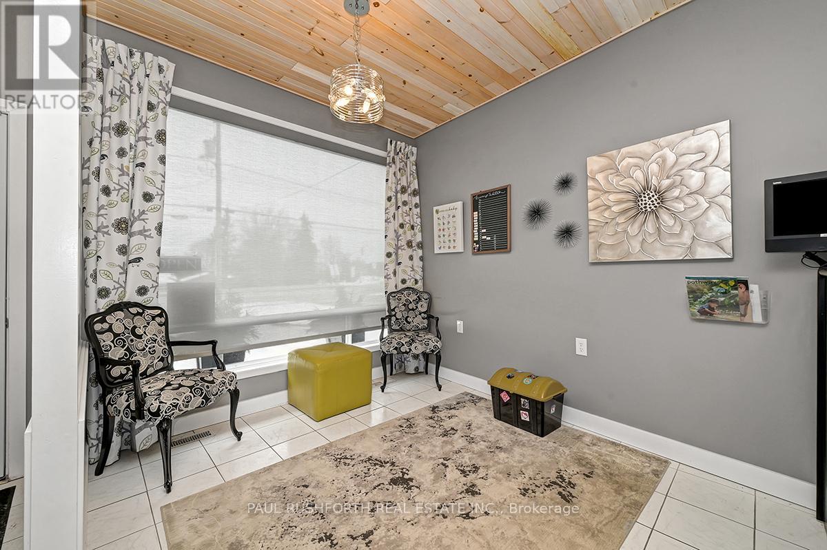 2054 ST. JOSEPH BOULEVARD