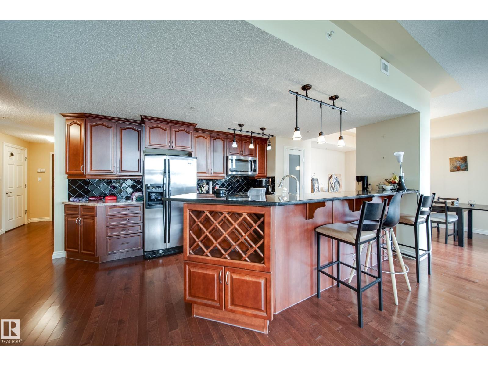 #1301 9020 JASPER AV NW