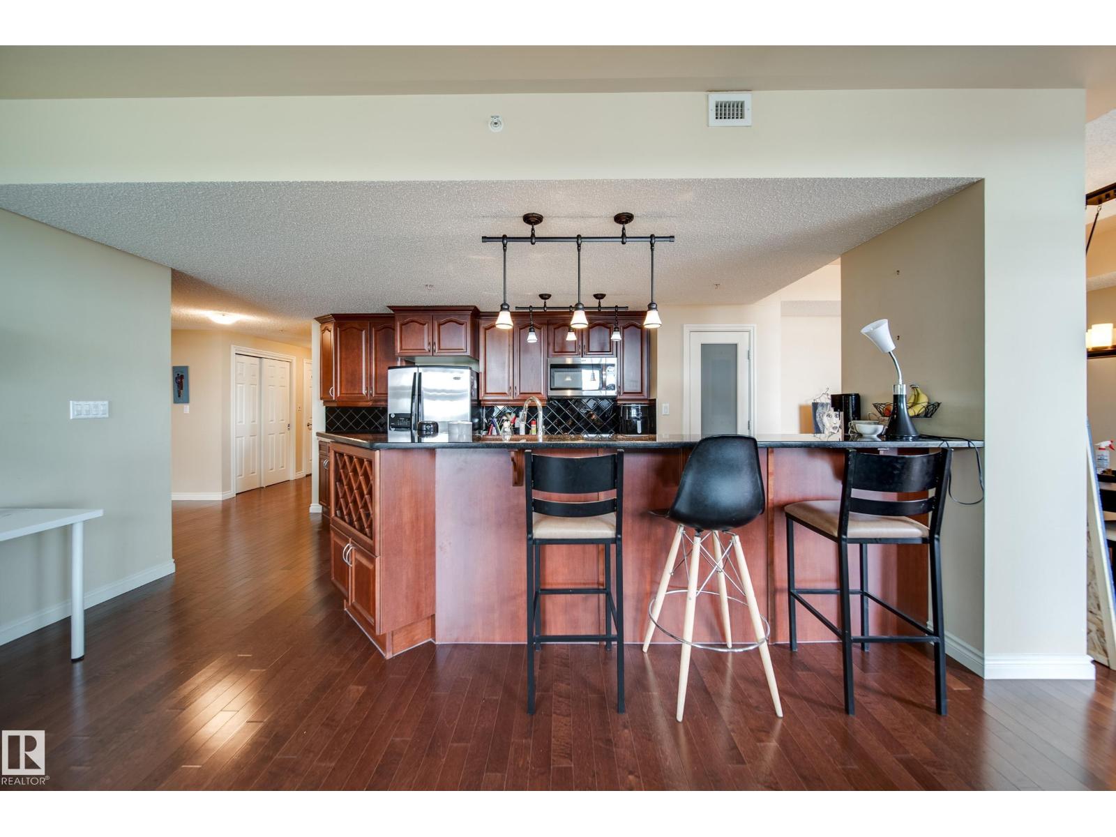#1301 9020 JASPER AV NW