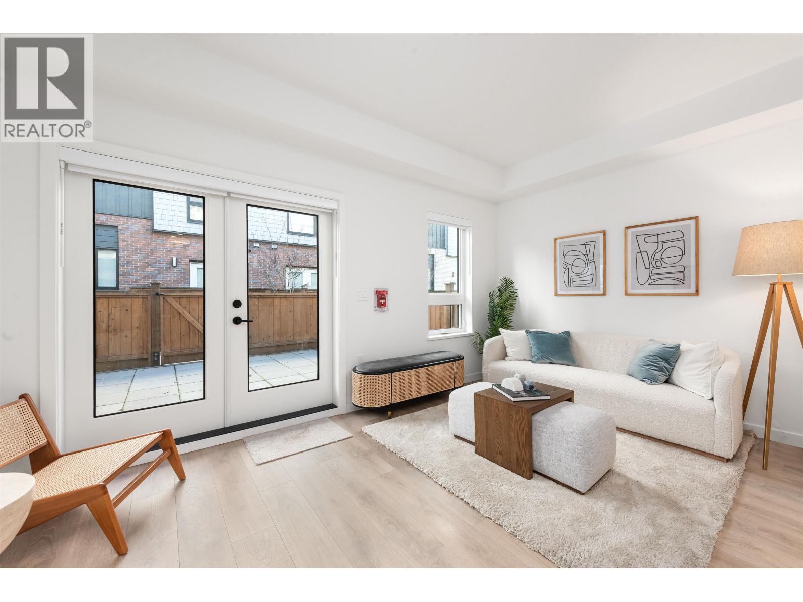 135 535 E 2ND STREET