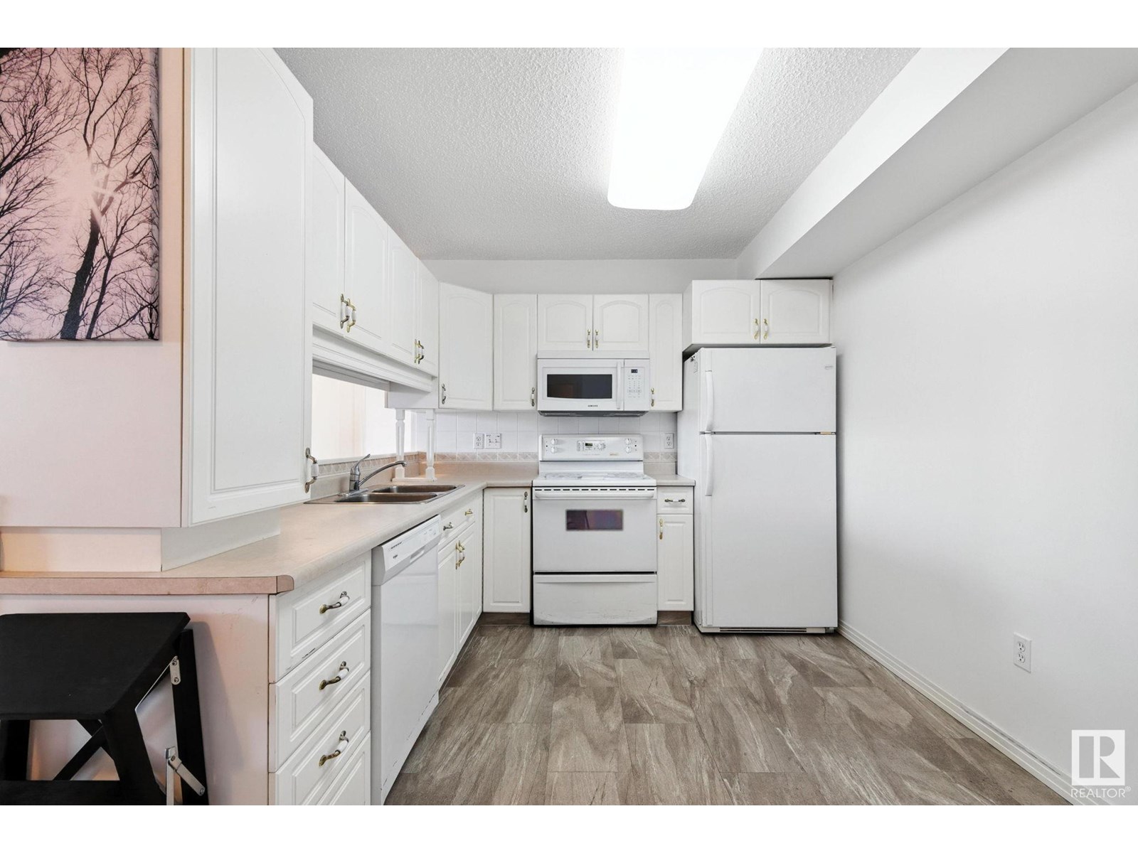 #308 17150 94A AV NW NW
