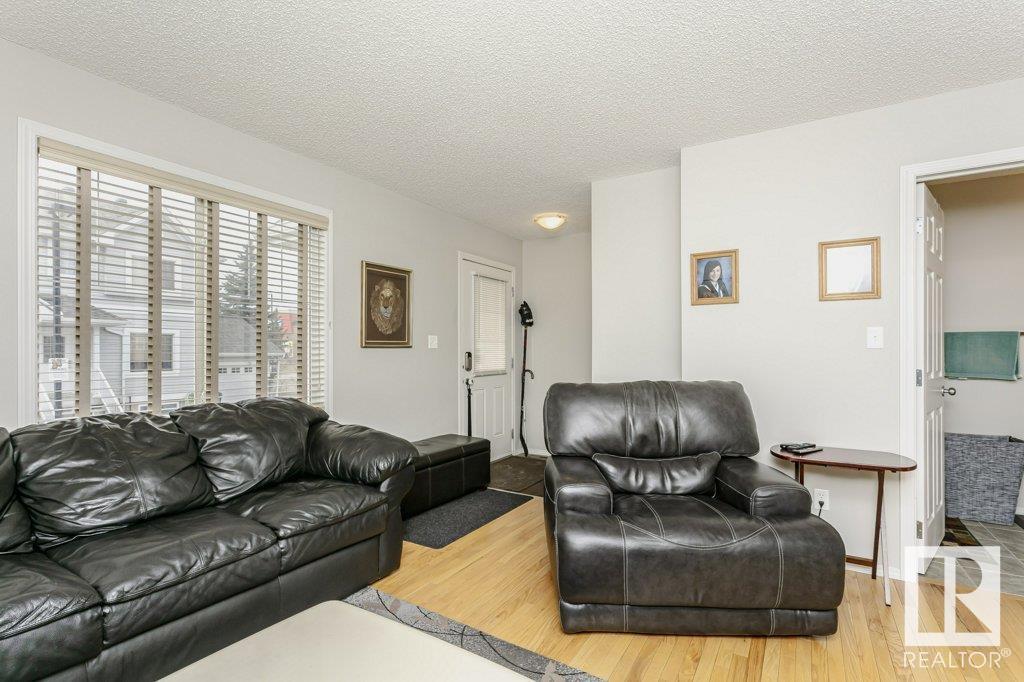 #89 2503 24 ST NW
