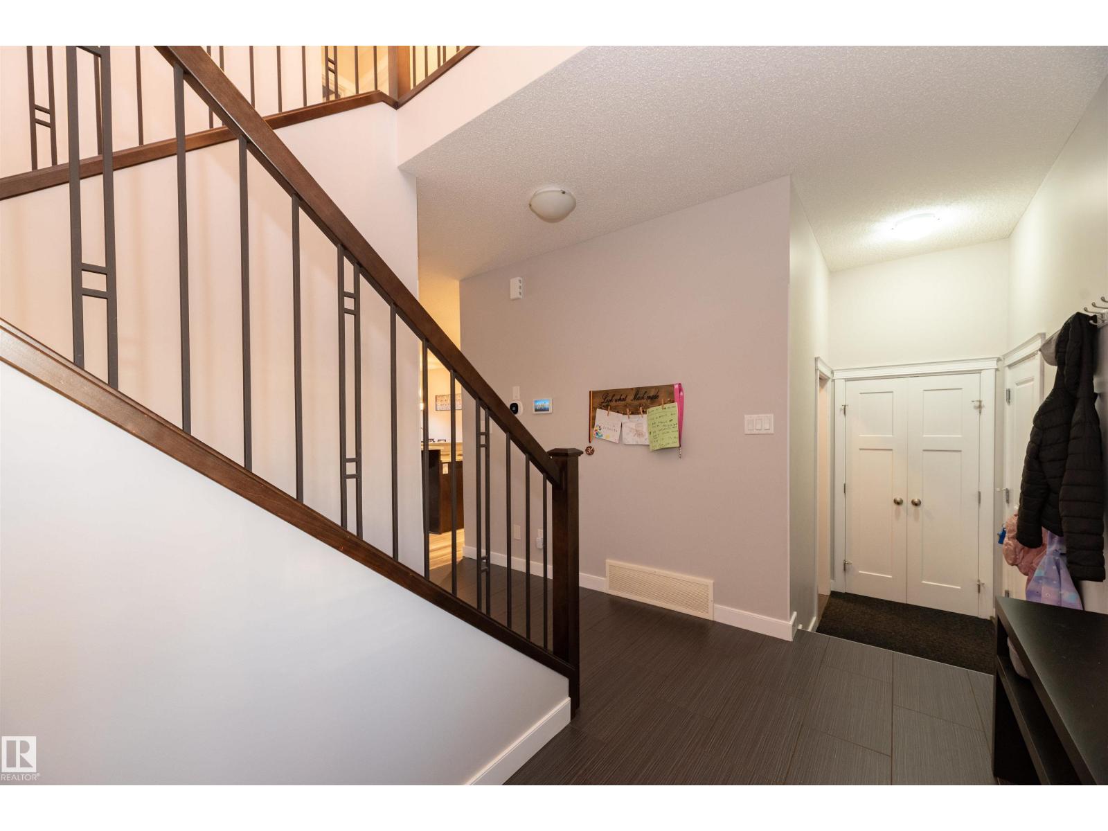 16728 60 ST NW
