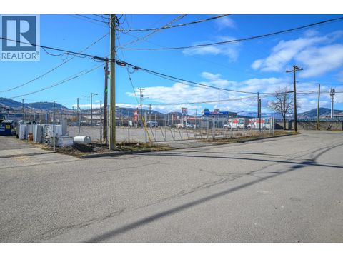 2501/2505 43 Street Vernon BC V1T6K9