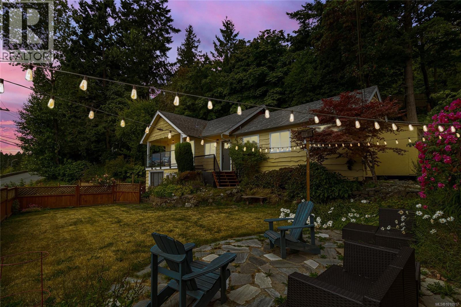 1892 Swartz Bay Rd