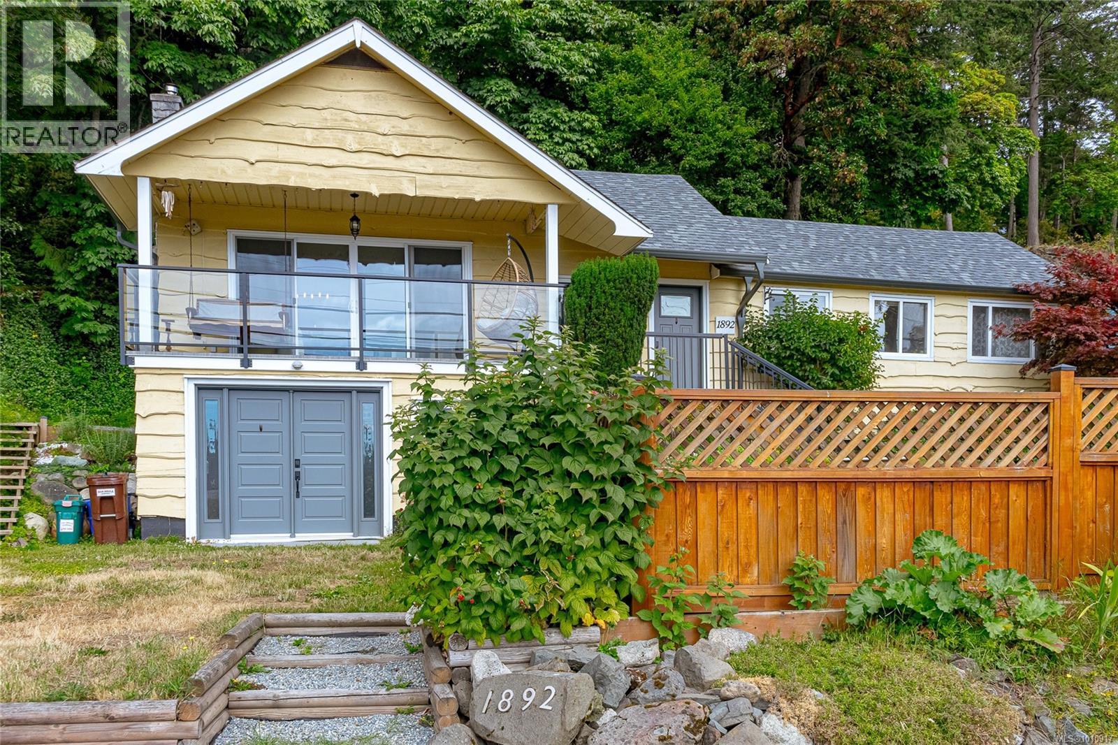 1892 Swartz Bay Rd