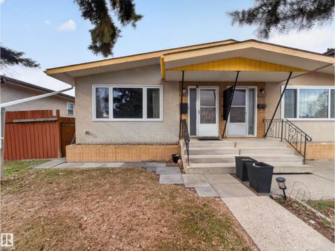 7214 78 AV NW Edmonton AB T6B0B9