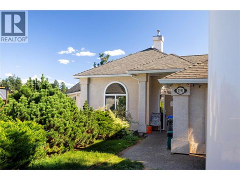2391 Nahanni Court Kelowna BC V1V1N1