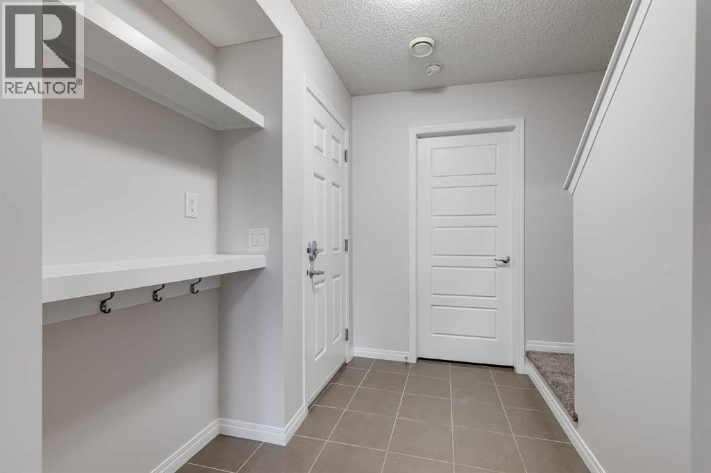 160 Windford Gardens SW