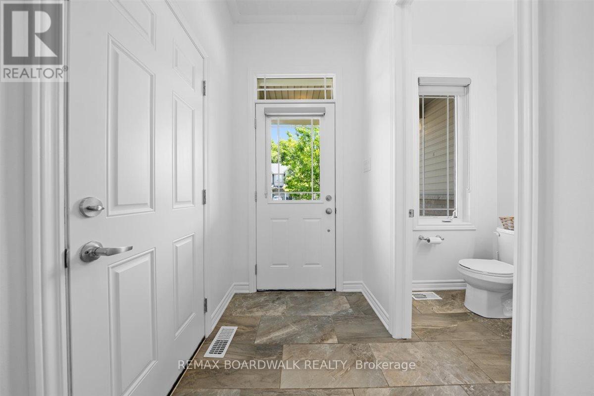 446 MEADOWBREEZE DRIVE
