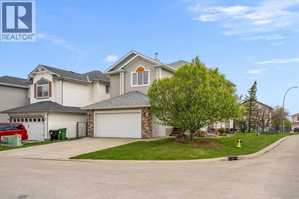 4 Citadel Meadow Court NW