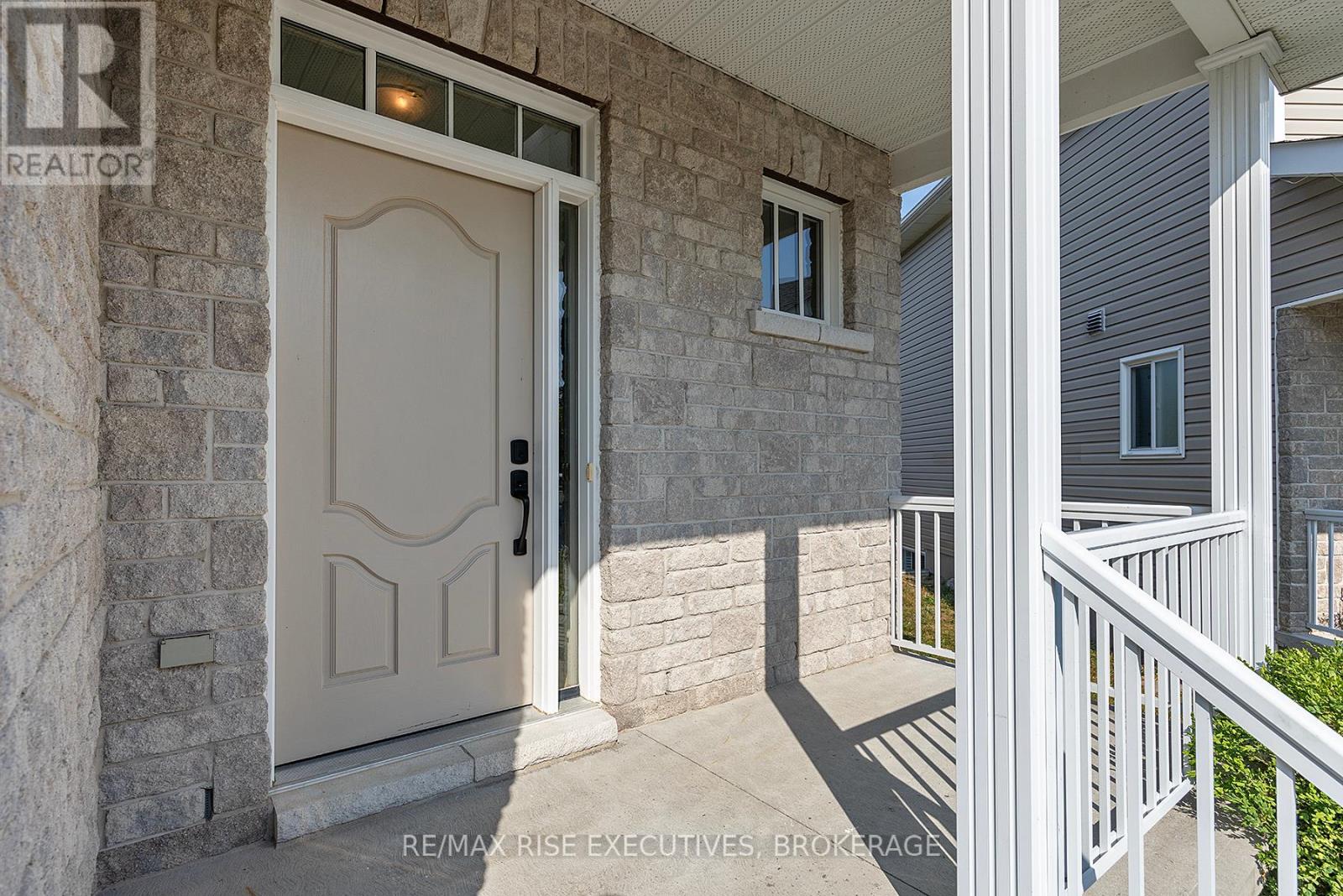 724 MARGARET WAY