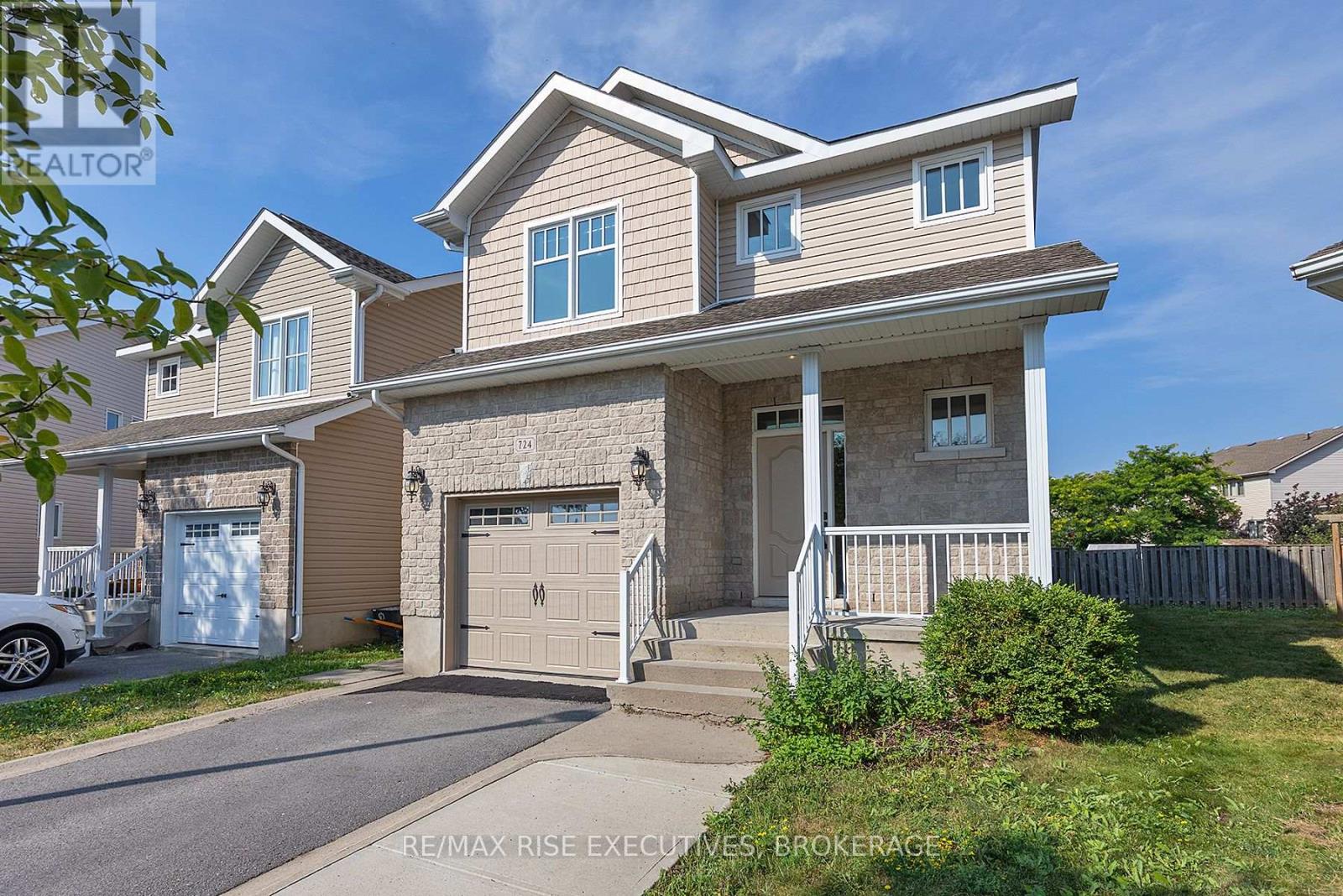 724 MARGARET WAY