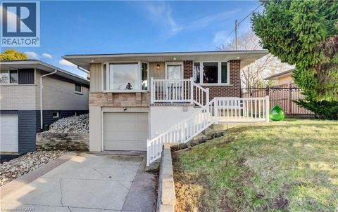22 DUNCAIRN Avenue Kitchener ON N2M4S4