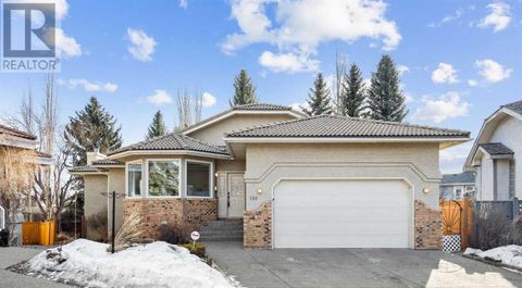 131 Canterbury Court SW Calgary AB T2W6C1