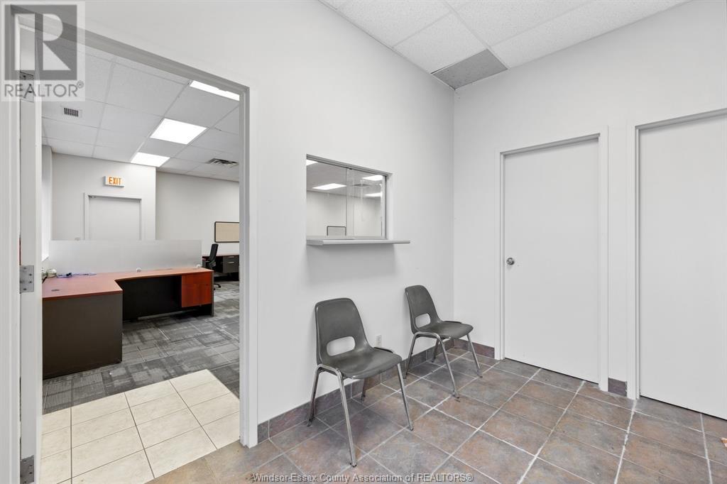3950 MALDEN Unit# 5