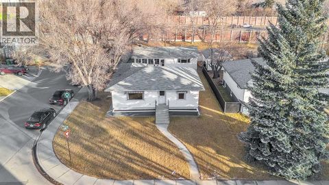 722 24A Street NW Calgary AB T2N2S4