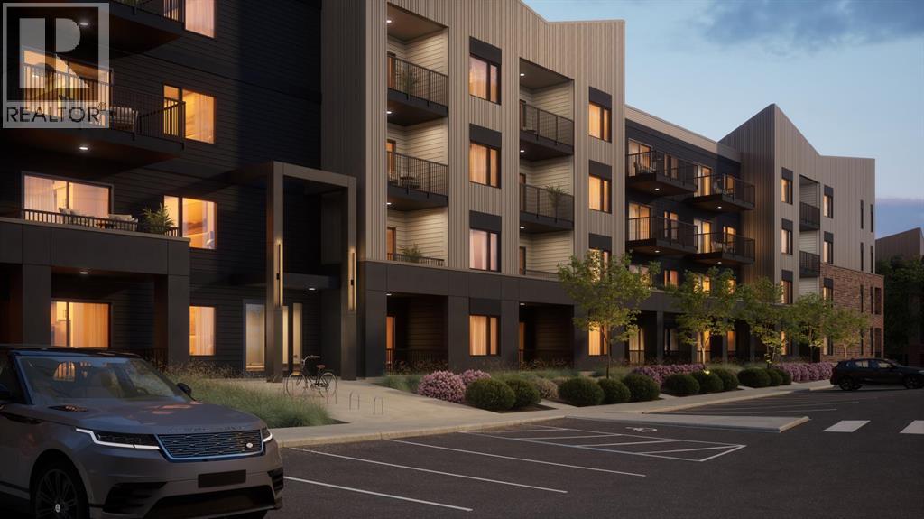 1208, 570 Silverton Street