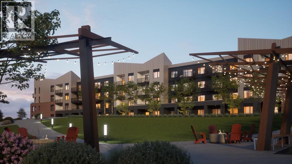 1208, 570 Silverton Street