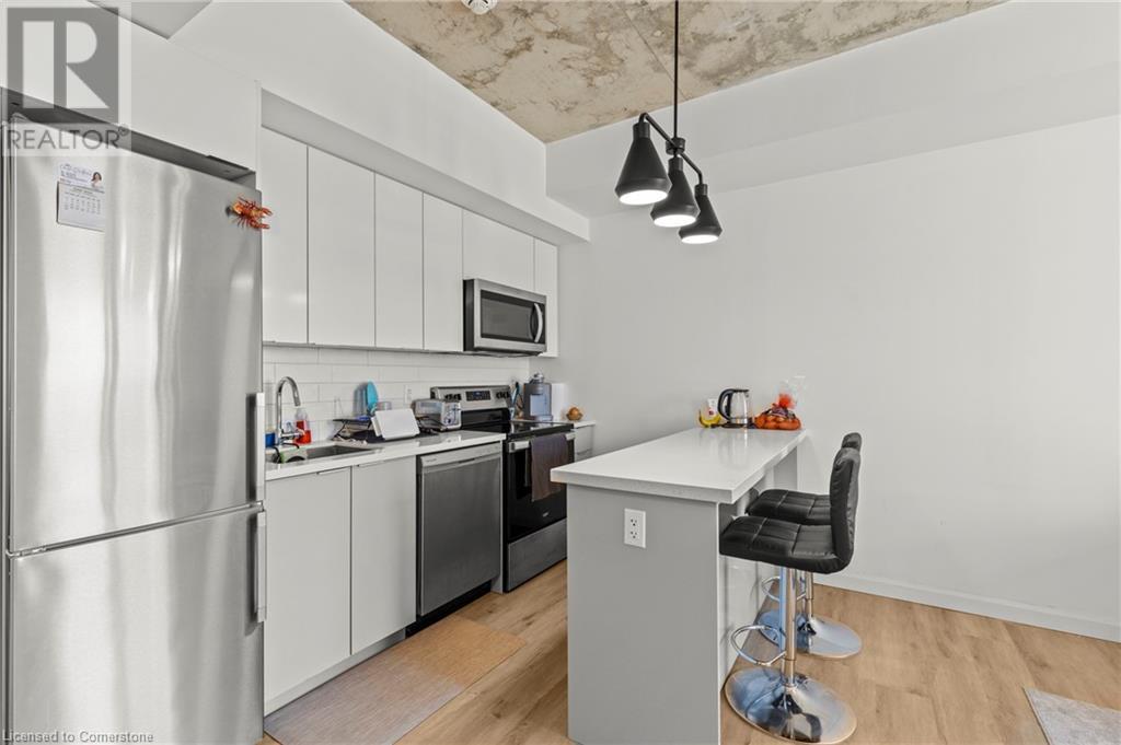 7 ERIE Avenue Unit# 811
